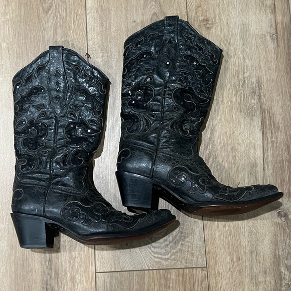 Corral Women’s Black Western Leather Boots with Sequin Inlay size 7 - Picture 3 of 11